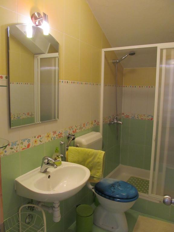 Apartment Danese Promajna Zimmer foto